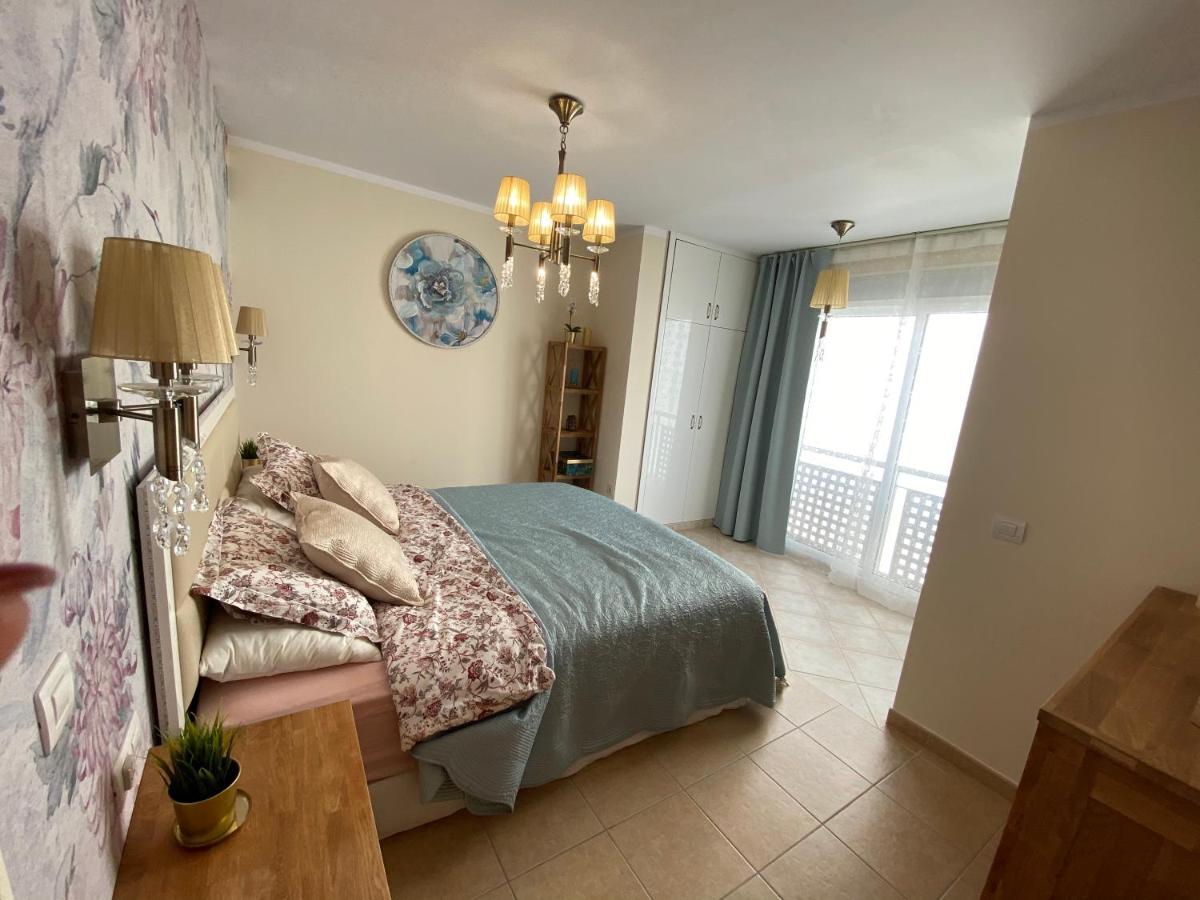 Luxury Townhouse Oasis Fanabe