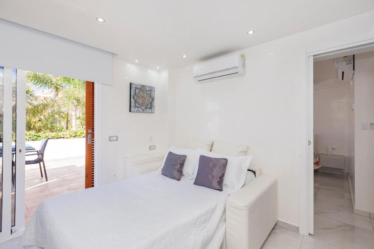 Apartamento Sara En Playa De Americas * Arona (Tenerife)