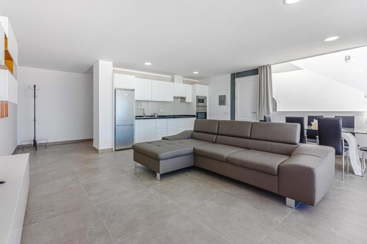 Magnifico Con Vista Panoramica Y Piscina Privada Hébergement de vacances