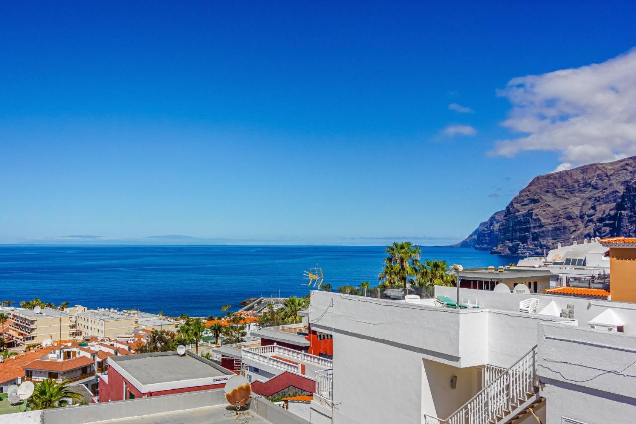 Hébergement de vacances Magnifico Con Vista Panoramica Y Piscina Privada Acantilado de los Gigantes