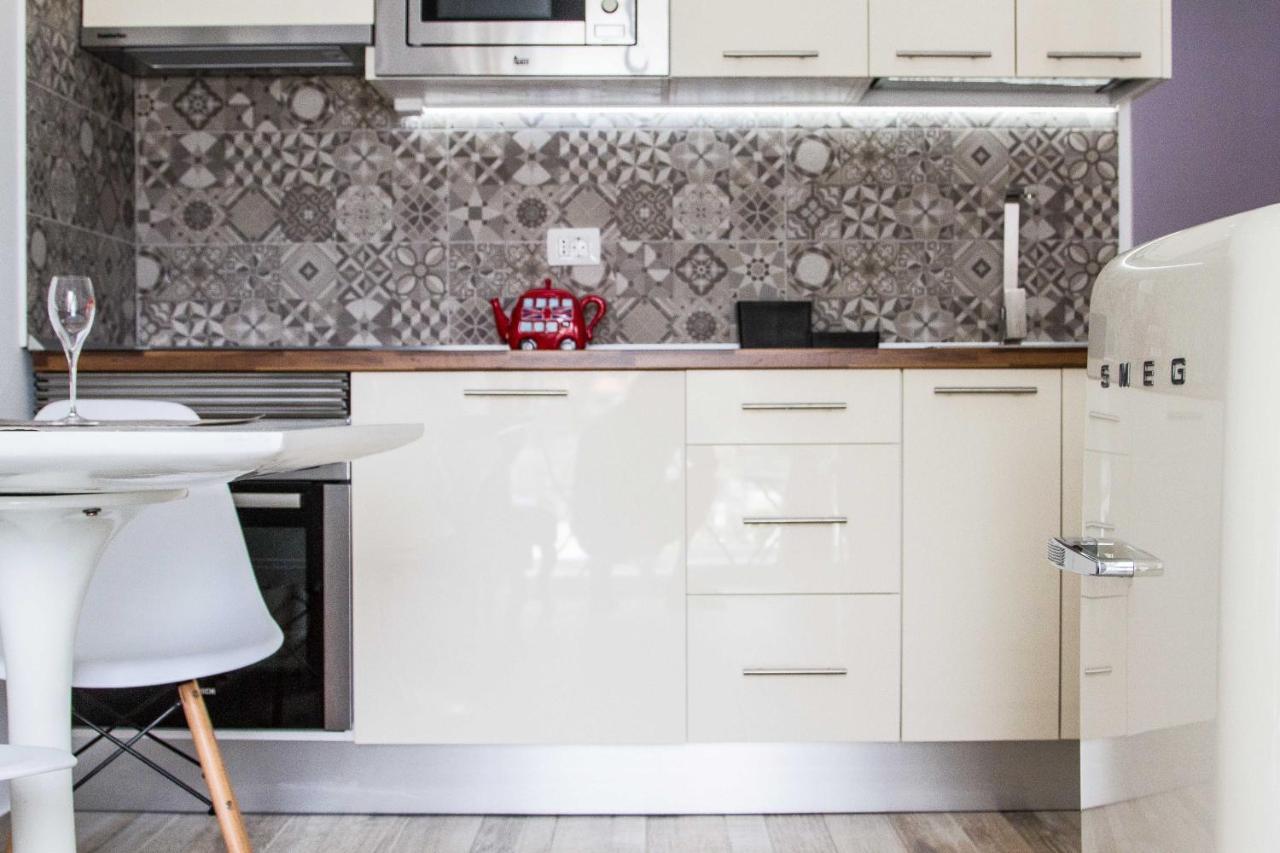 Apartment White House - Piro *