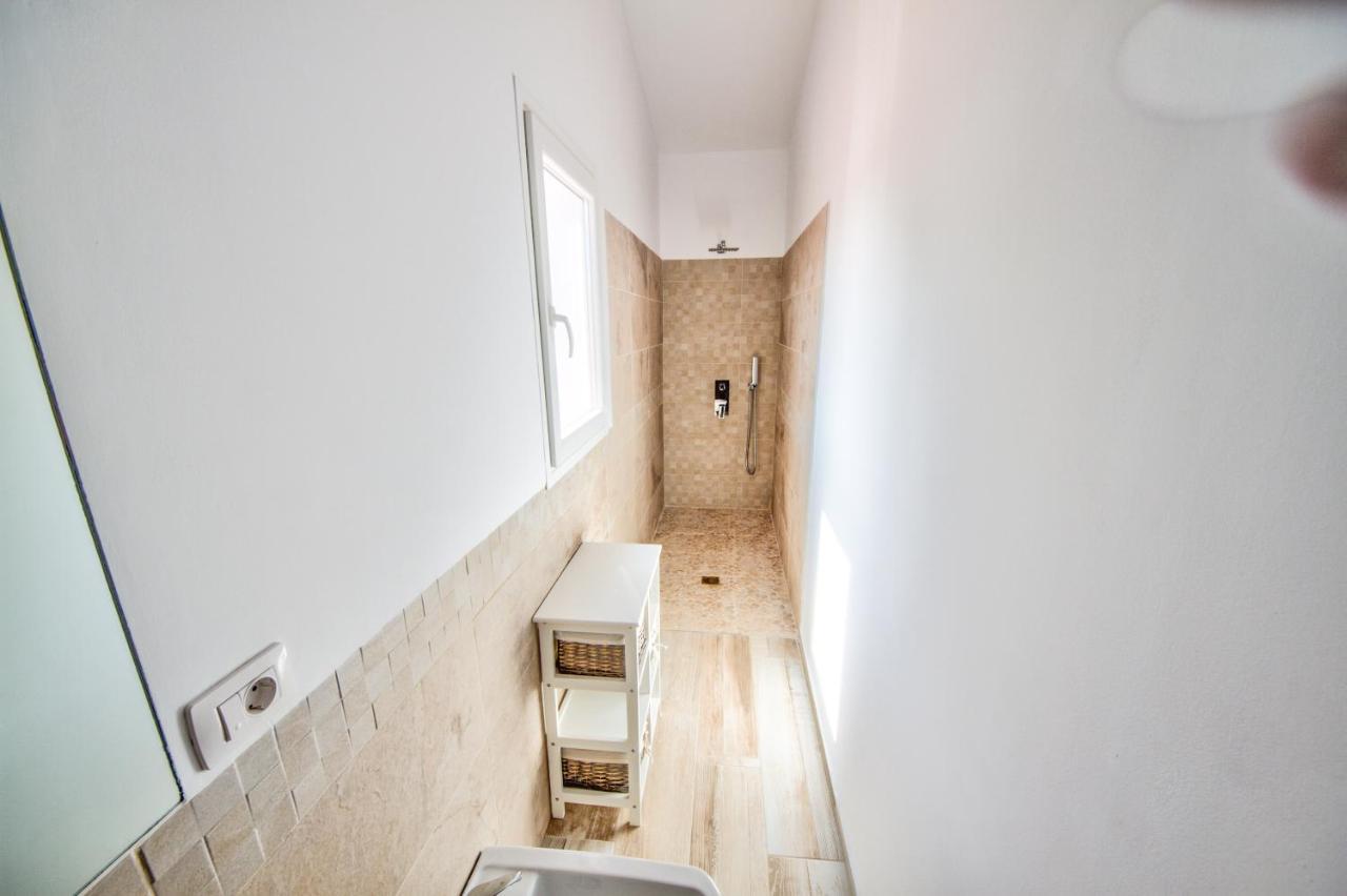 White House - Piro * San Miguel de Abona