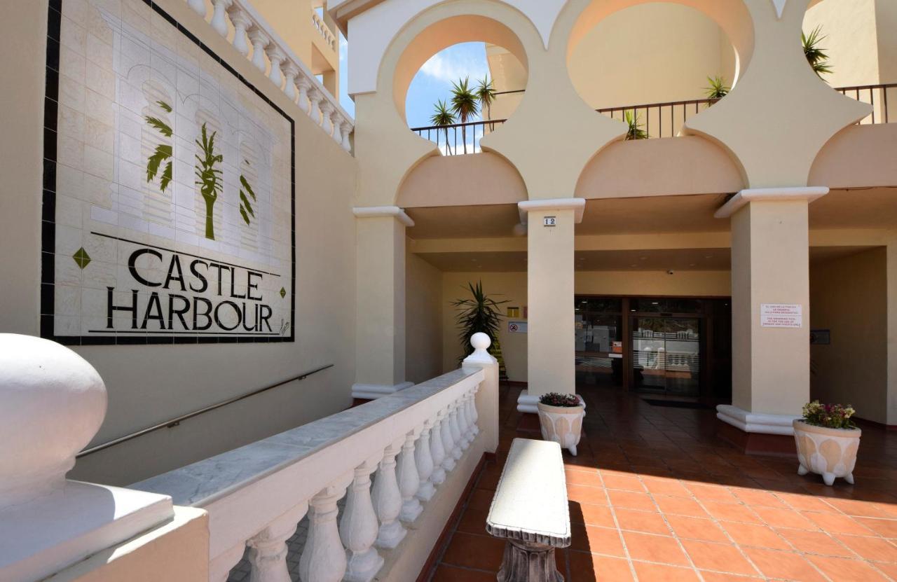 Peaceful & Bright Loft, Heated Pool, Netflix, Free Wifi & Parking, Tennis Apartment