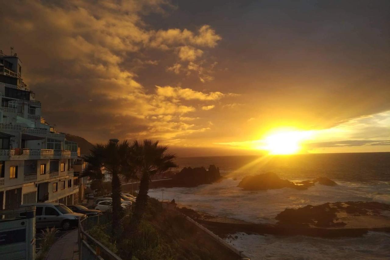 Sunset Apartment *