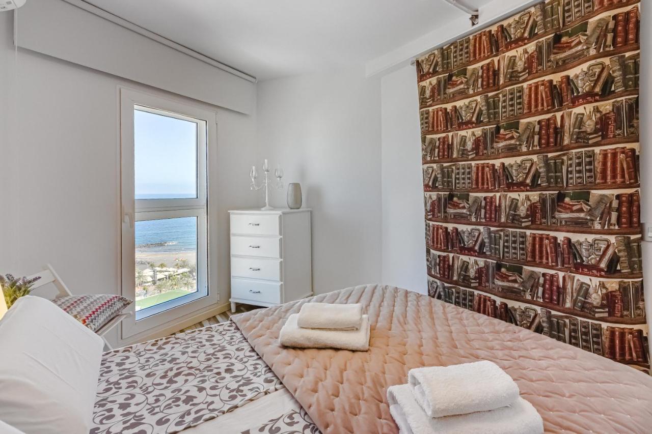 Penthouse, Nightlife, Clubs, Free Wi-fi, Air Conditioning * Playa de las Americas (Tenerife)
