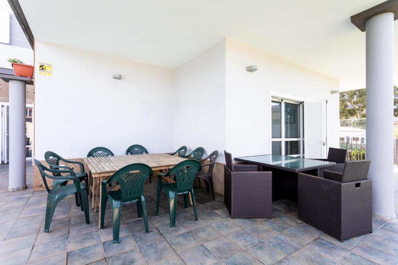 Home2book Luxury Villa