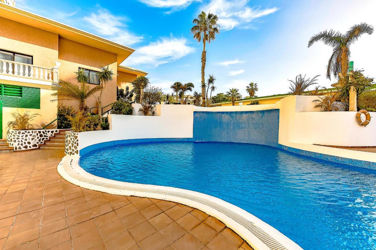 Apartment South Paradise *