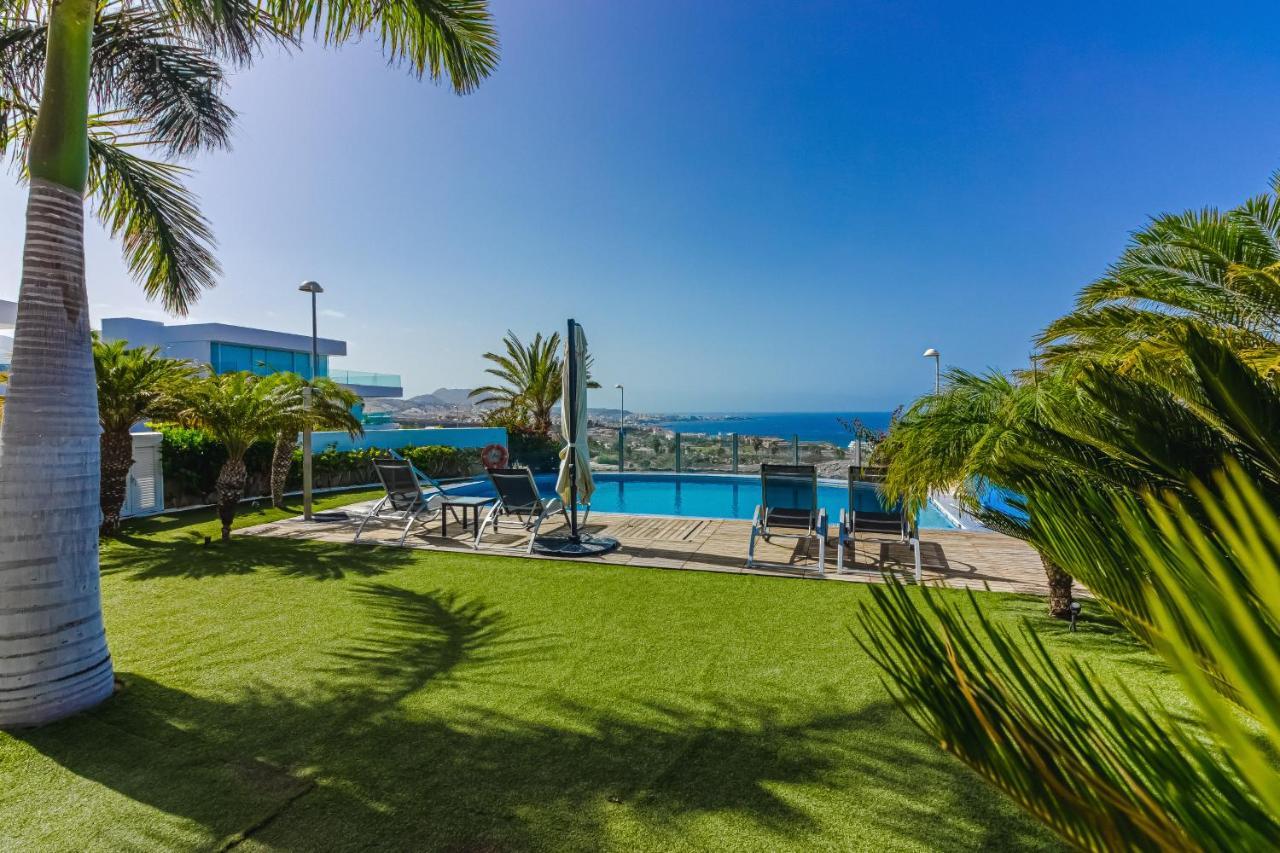 Eleonora, Luxury With Heated Pool Ocean View In Adeje, Tenerife