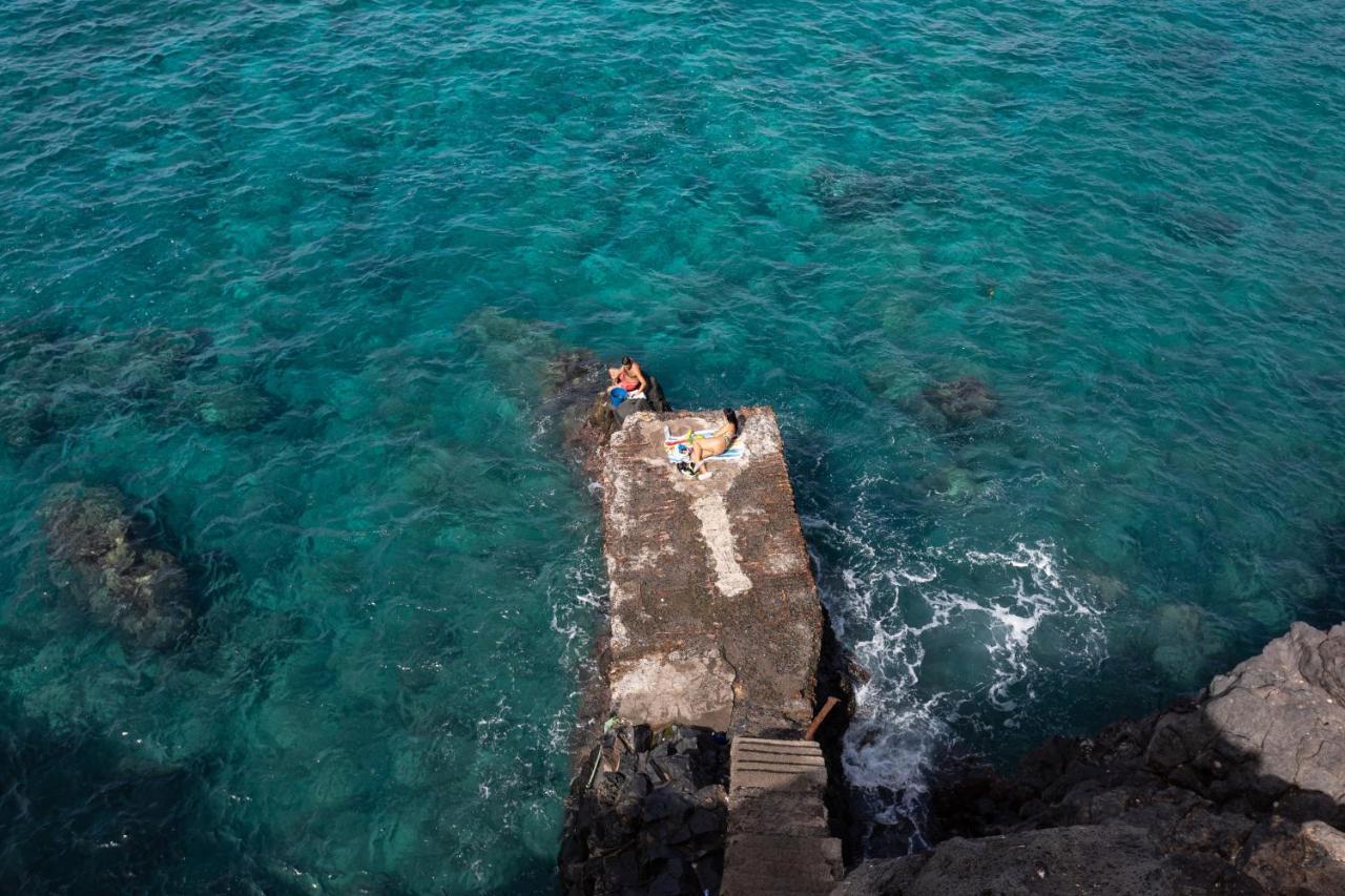Rocas Del Mar *