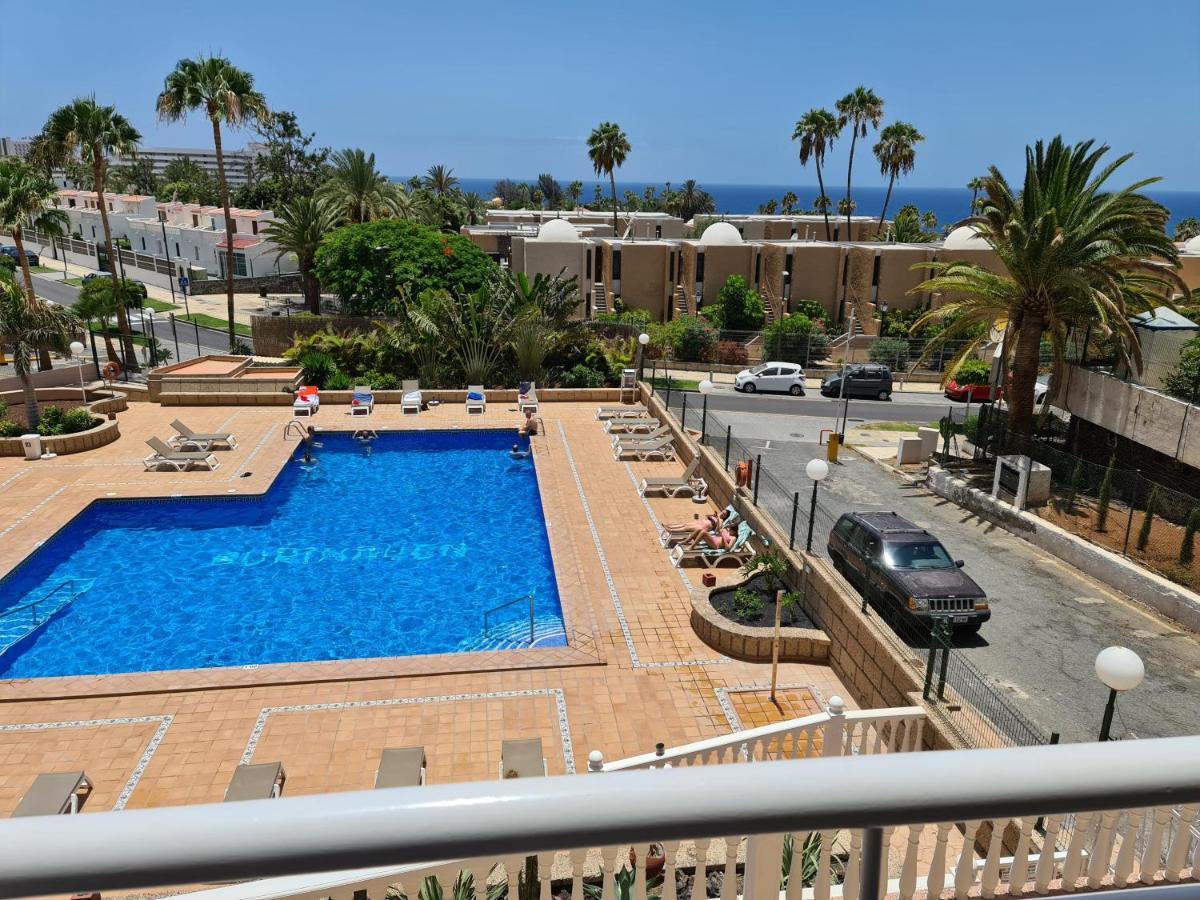 Borinquen Only 280 Meters To The Beach, Balcony With Sea View, Heated Pool, Wifi Apartamento Playa de las Américas