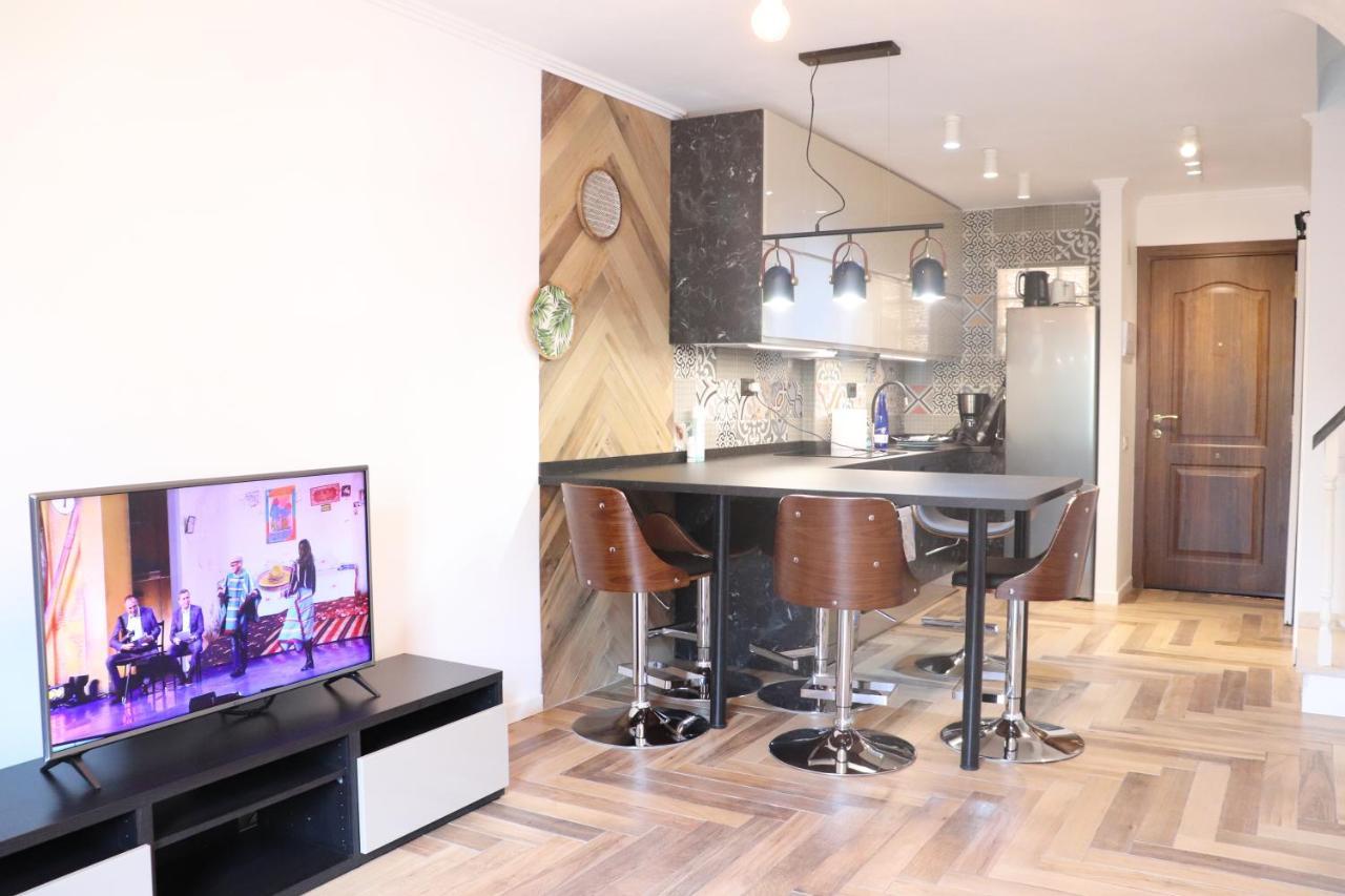 Lux Lovely 3 Bedroom Duplex With Solarium In Centre Of Playa Americas Apartment *
