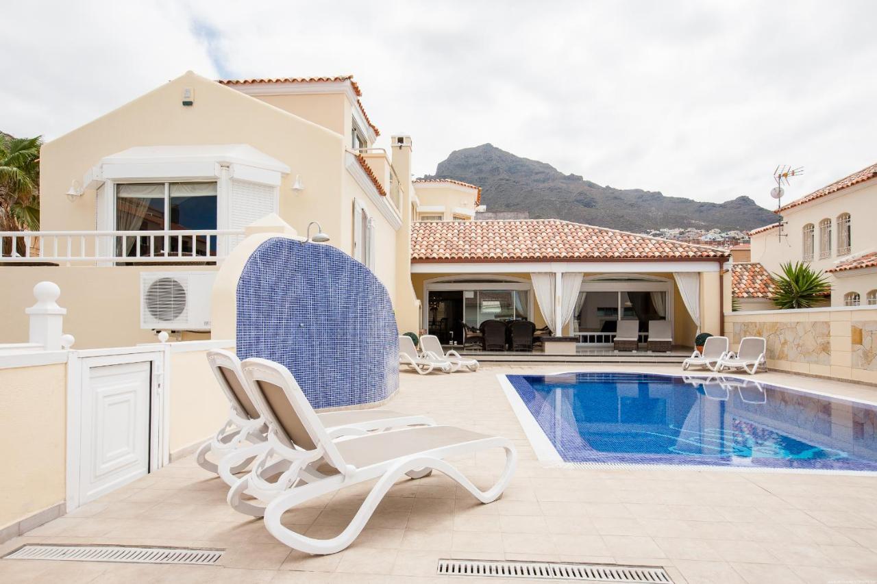 Romano Villa *