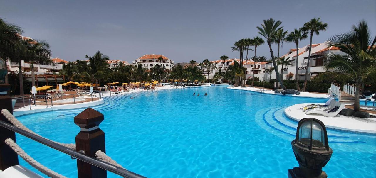 Parque Santiago 3 Seaview * Playa de las Americas (Tenerife)