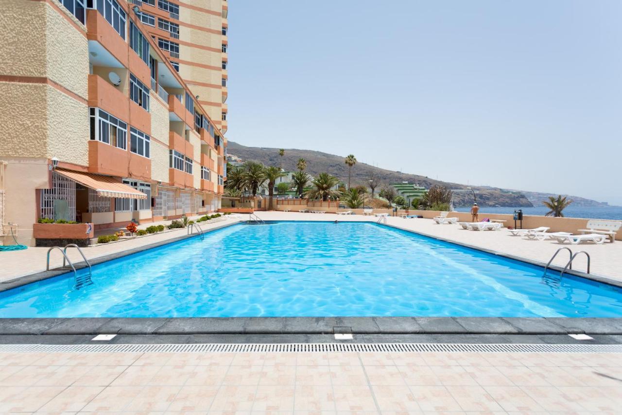 Frontline Arenitas With Pool