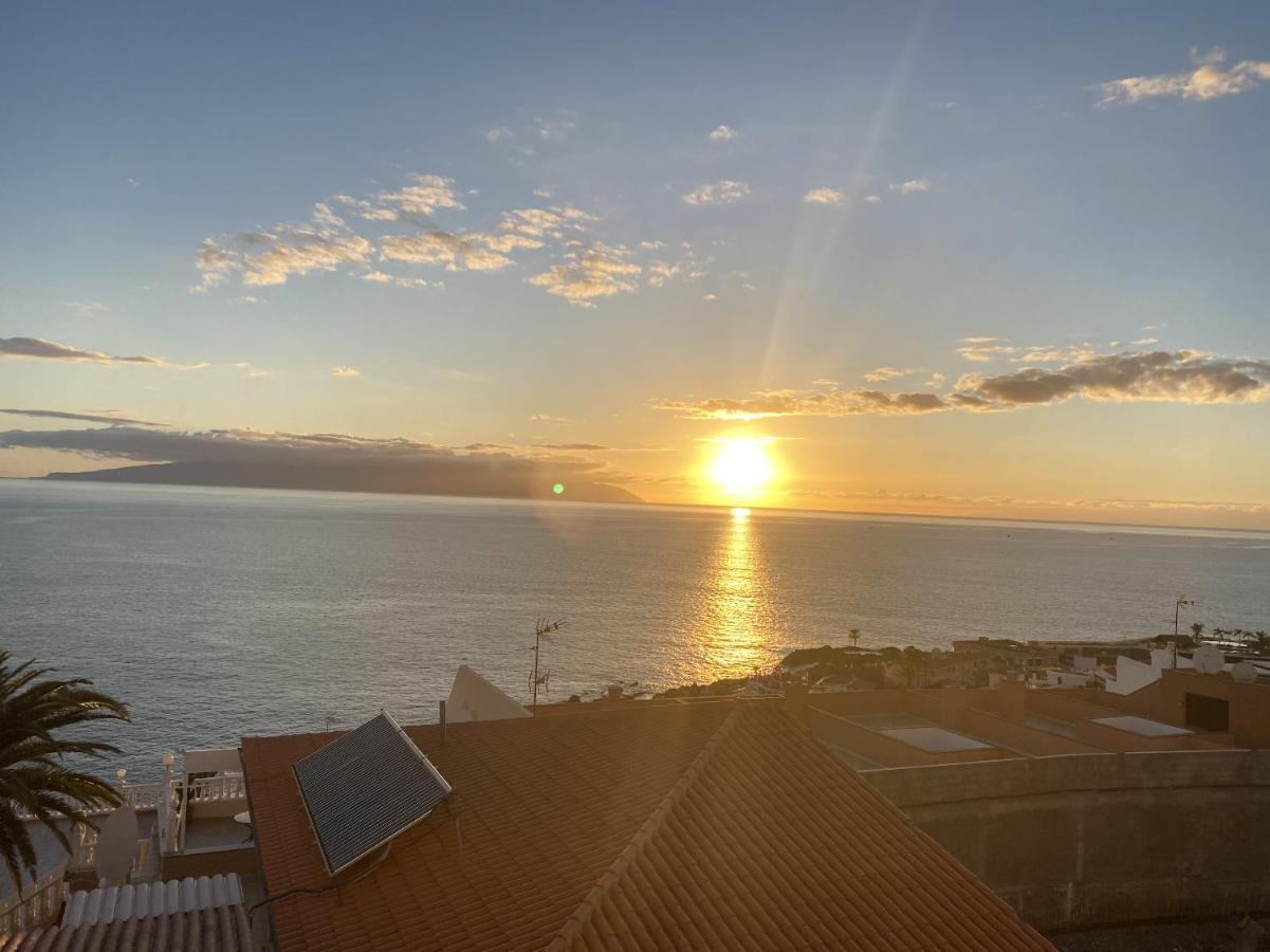 ático ángeles Min 3 Nights Puerto de Santiago (Tenerife)