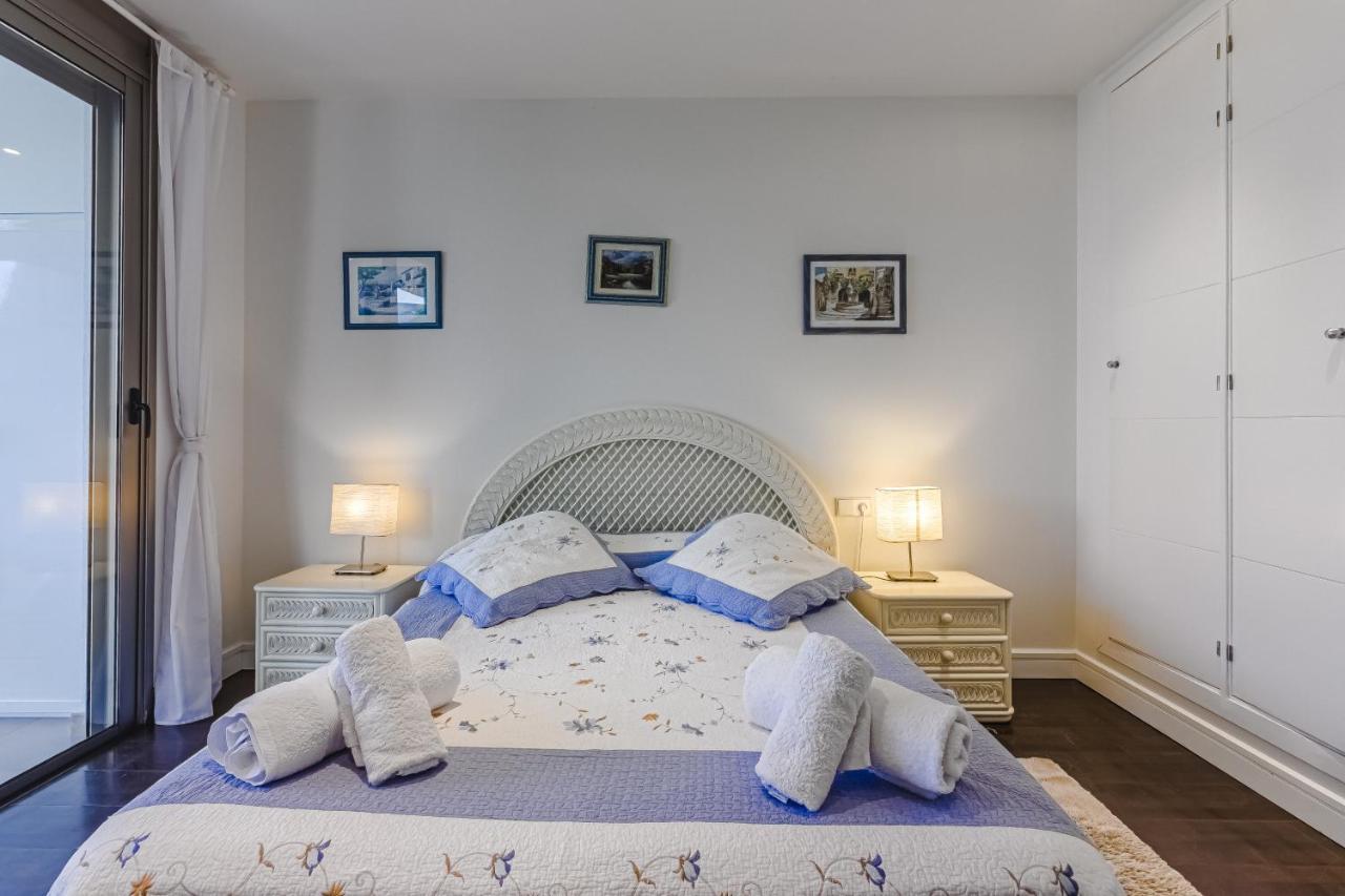 Eleonora, Luxury With Heated Pool Ocean View In Adeje, Tenerife Villa *