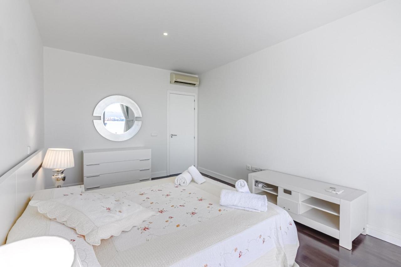 Eleonora, Luxury With Heated Pool Ocean View In Adeje, Tenerife Villa
