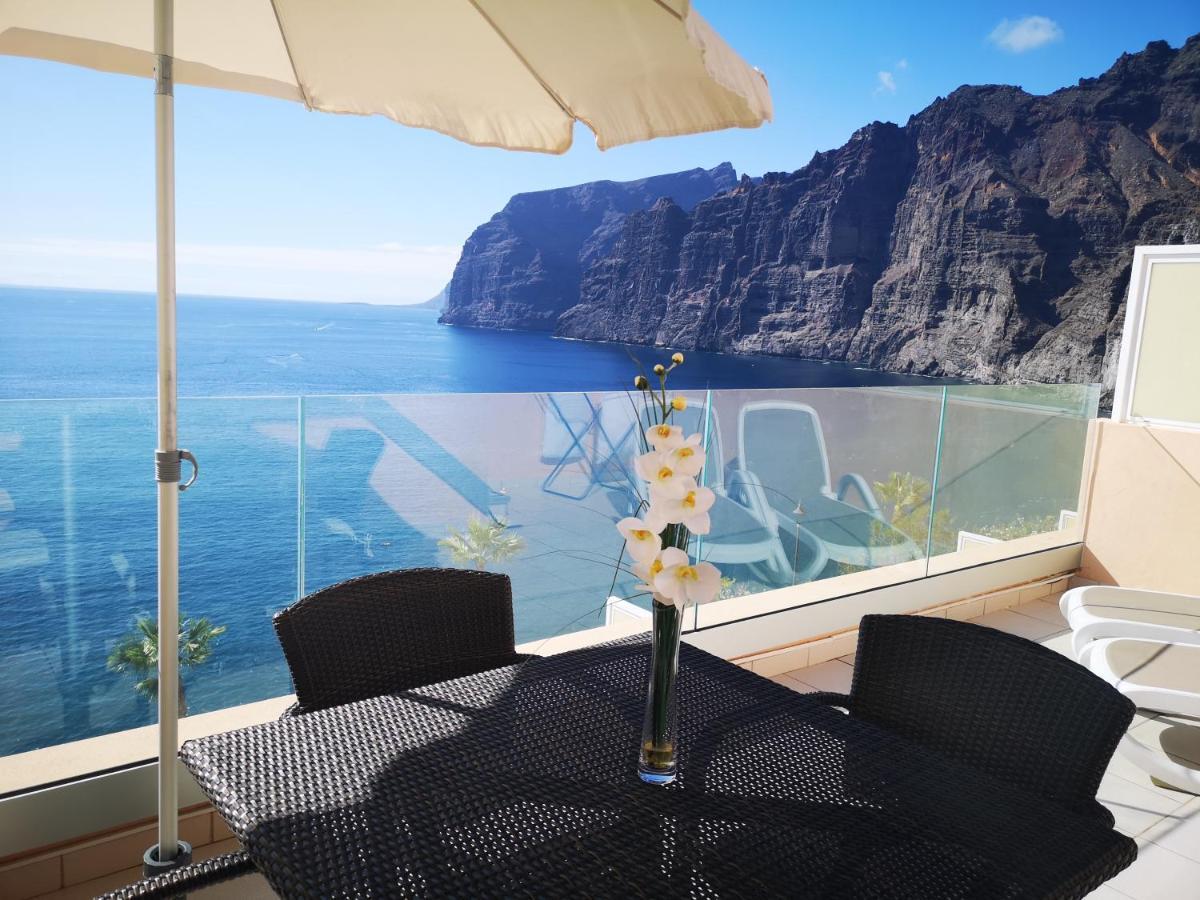 Apartamento Magnificent Apt. With Sea View, Cliff & Marina