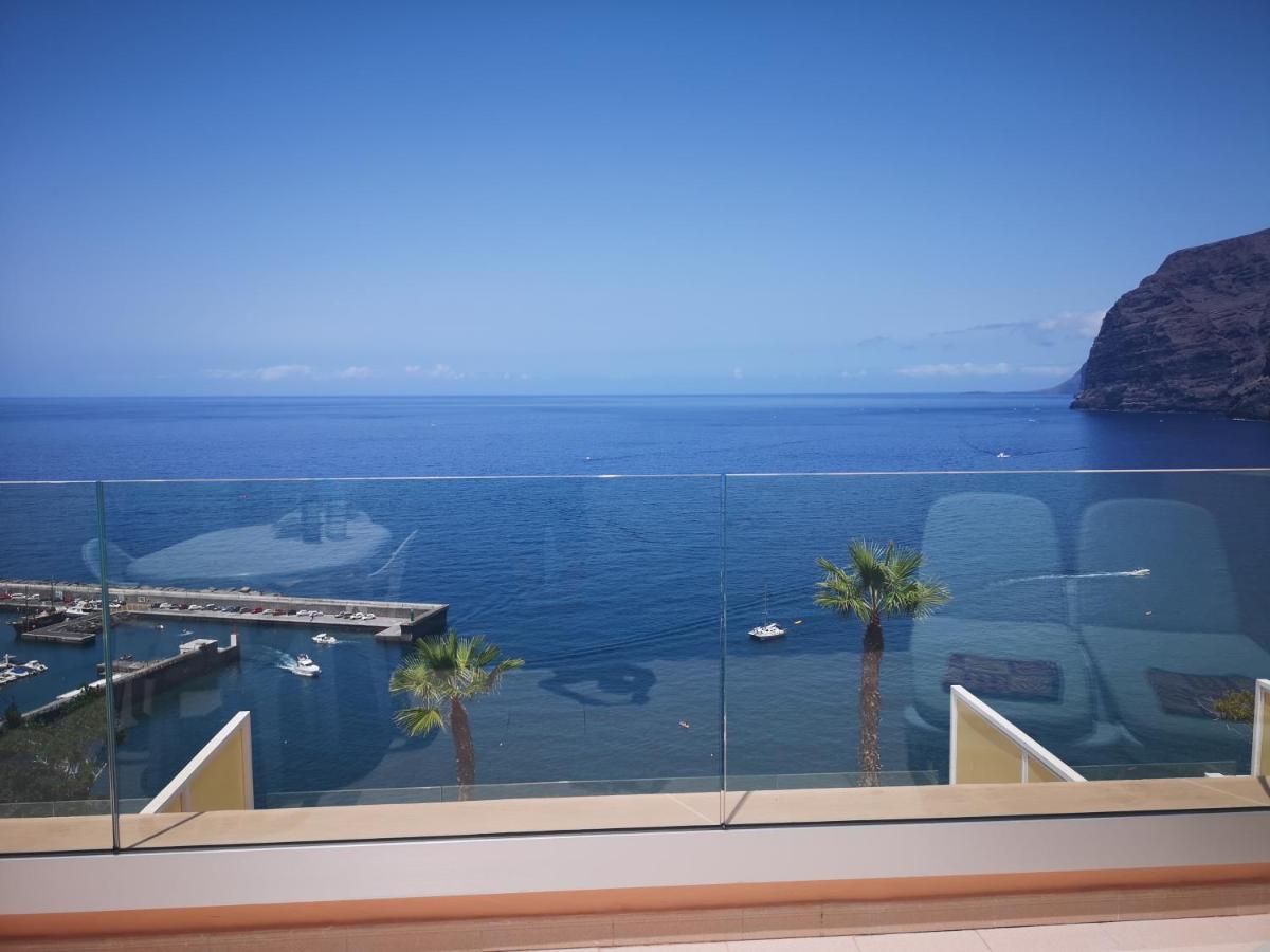 Luxury Apt. With Stunning Sea View