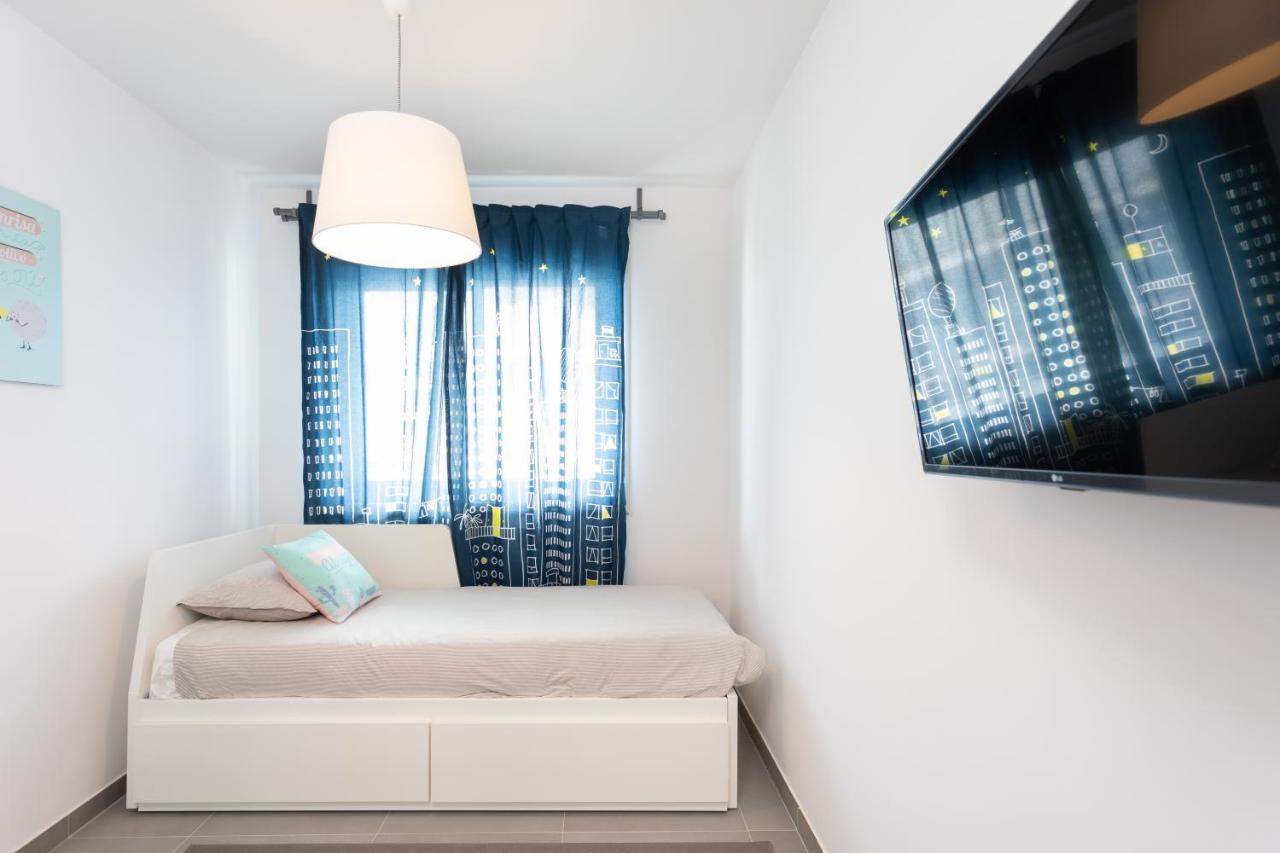 Tejita Beach , The Beach Dream Flats *