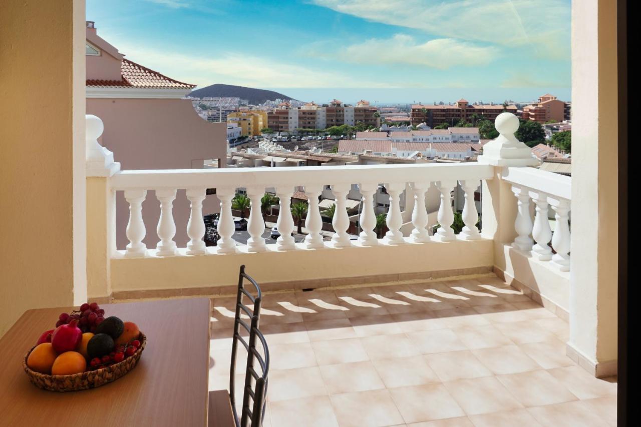 Apartment Great View, Heated Pool, Cool Design - Castle Harbour In Cristianos Los Cristianos (Tenerife)