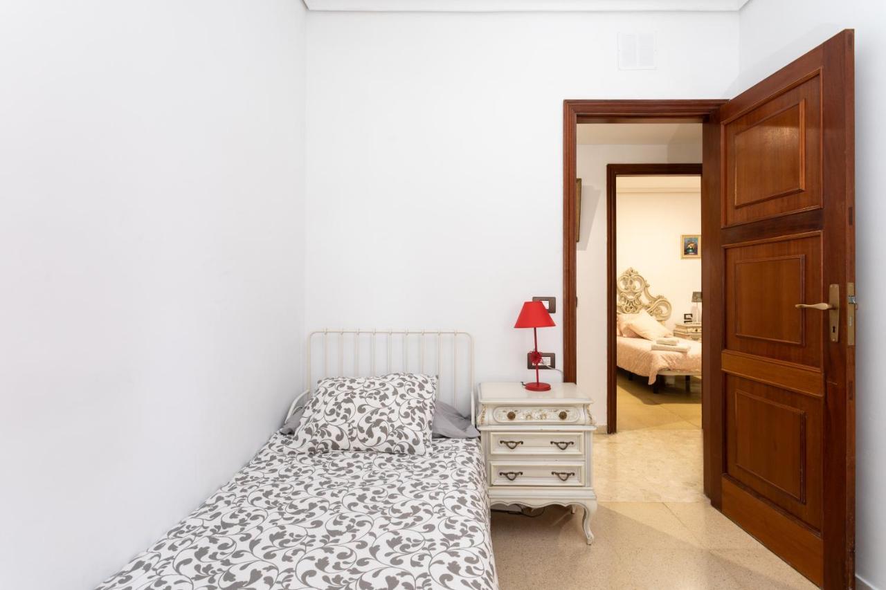 Home2book Spacious Classic Design Apto Sc Center Appartement