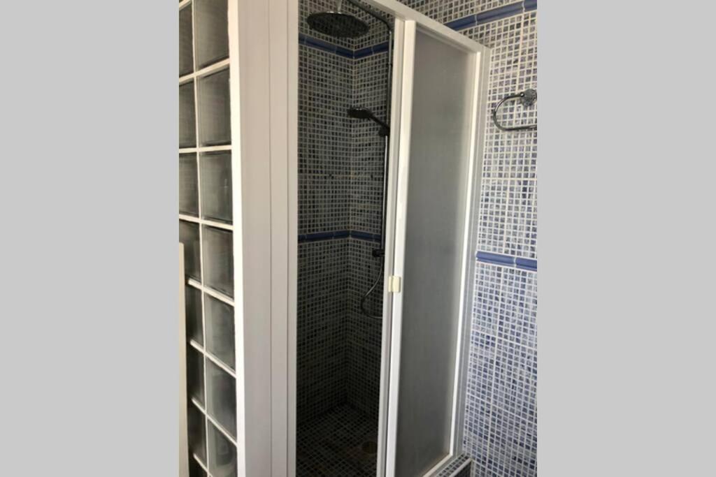Casa Con Piscina Privada. Mirador De Humbolt. Сasa de vacaciones