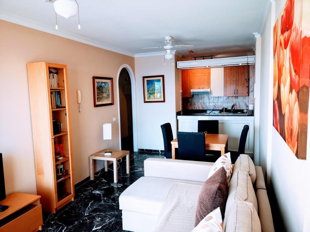 Magnificent Apt. With Sea View, Cliff & Marina Apartamento *