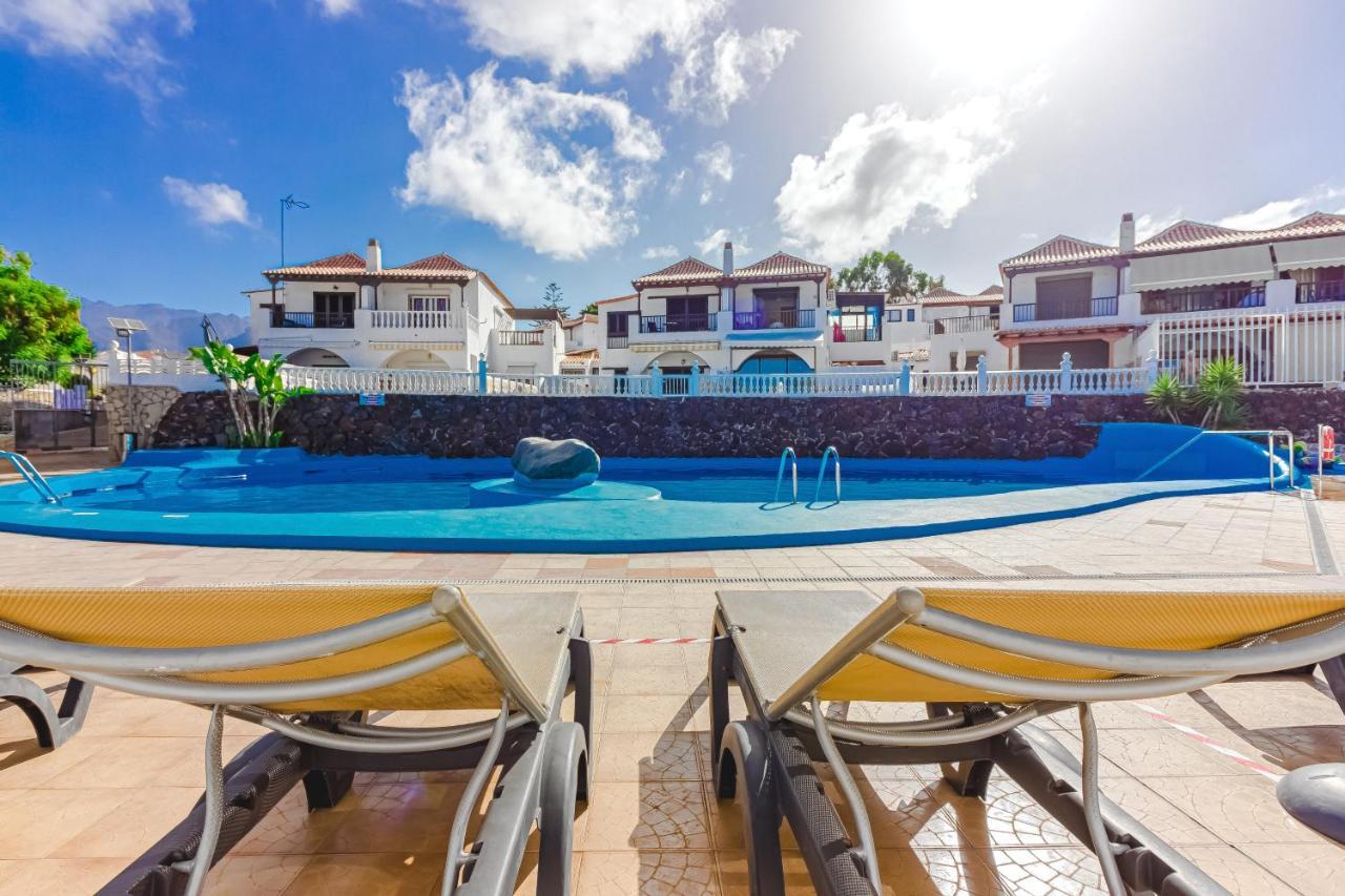 Fantastic Large In Front Of Heated Pool Wifi Apartment Arona (Tenerife)
