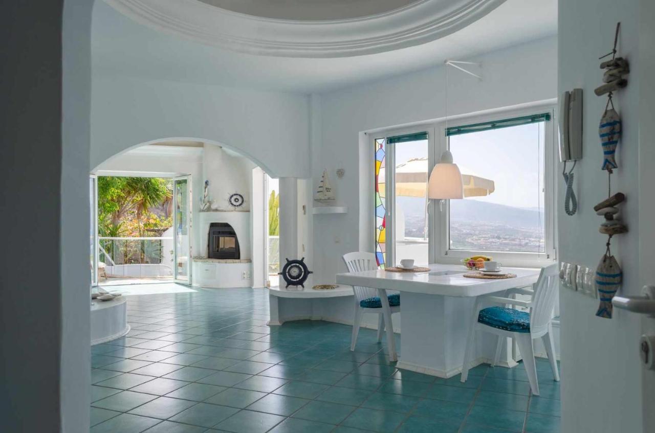 Flores Paraíso Villa *