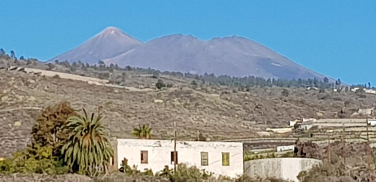 Bright In Puerto De Santiago 65 M² Terrace