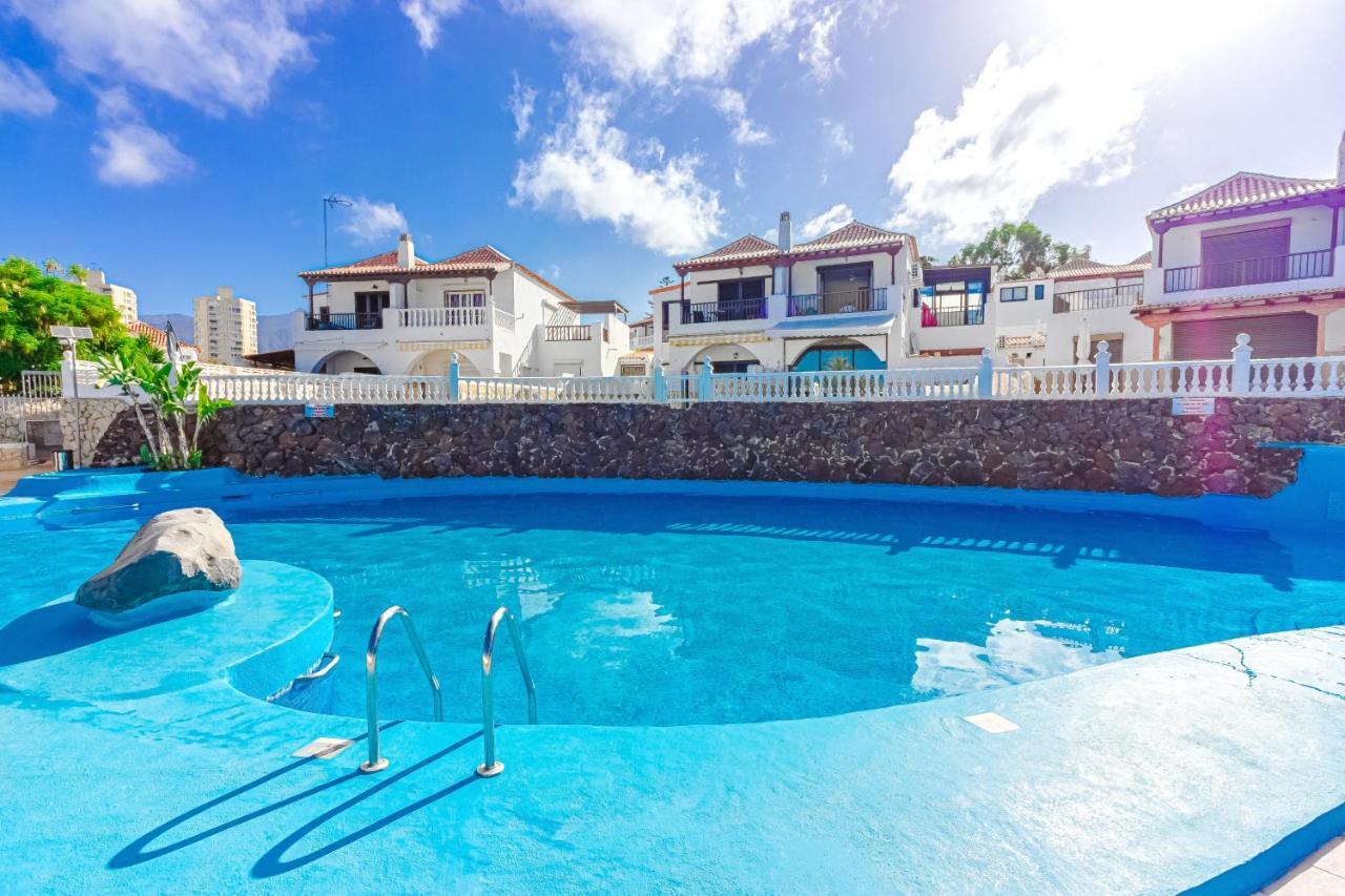 Fantastic Large In Front Of Heated Pool Wifi Apartment
