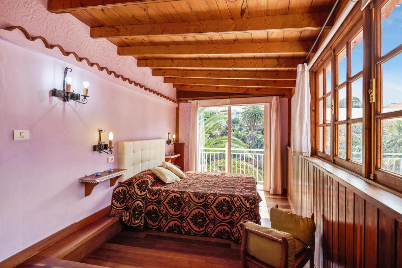 Hébergement de vacances Charming House In With Shared Pool Buenavista Del Norte