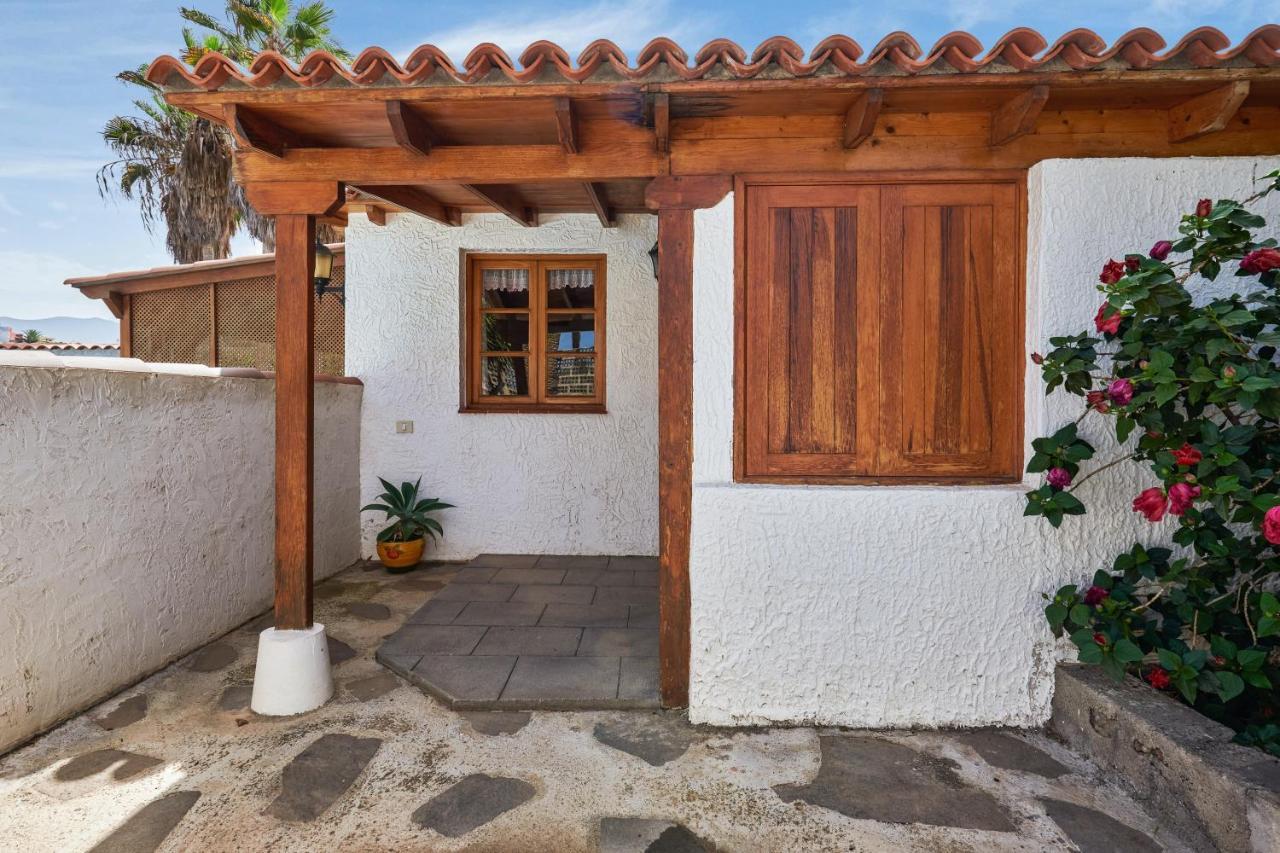 Charming House In With Shared Pool * Buenavista Del Norte
