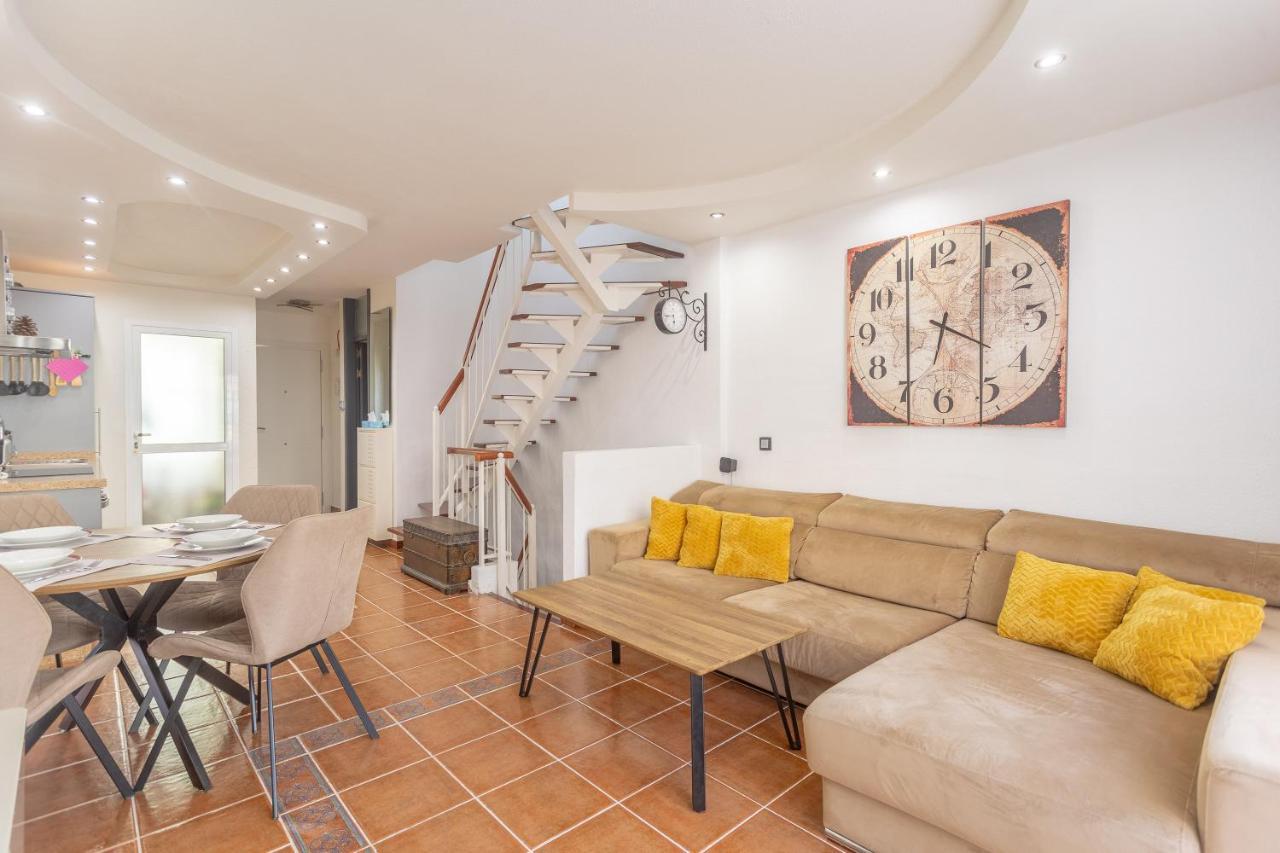 Apartment Aqua Vista 2 Bed Penthouse With Great Views Callao Salvaje