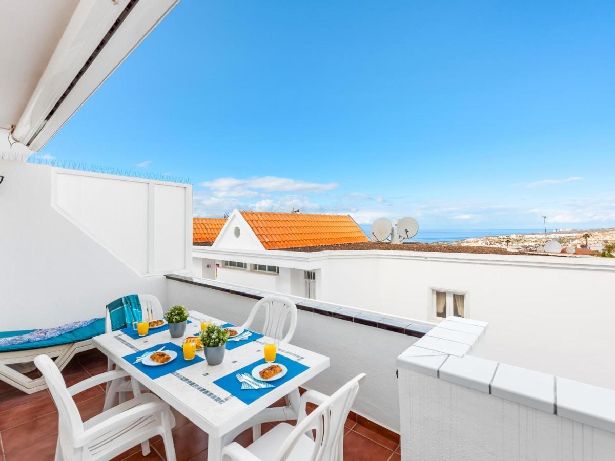 C103 Big Terrace, Pool! Apartamento