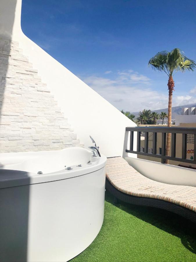 Appartement Lux&2jacuzzi. New! Golden Mile Americas, Parque Santiago 2. Pool Heated Sea Water 2 Bdr Playa de las Américas