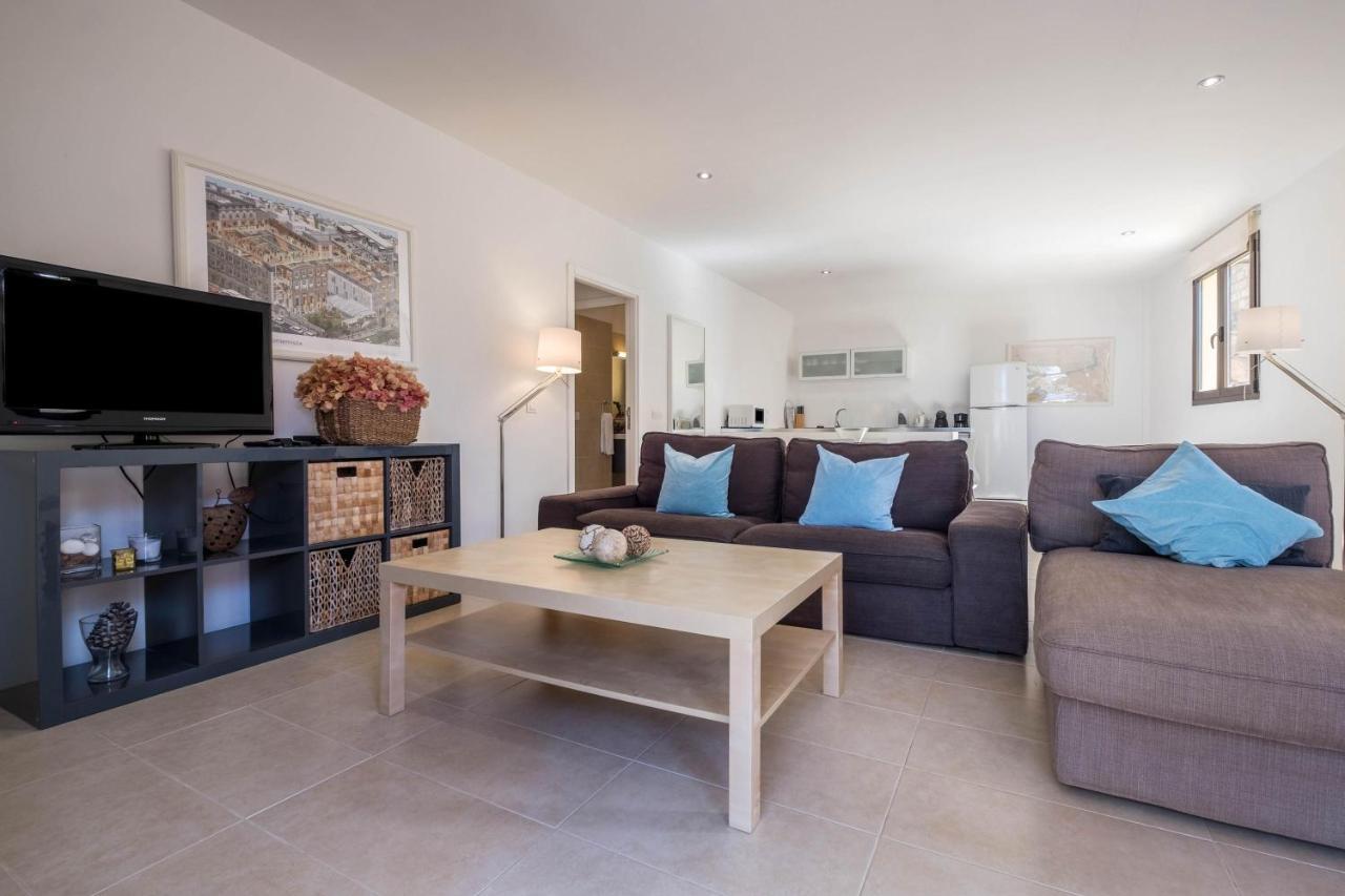 Flamboyan Apartment *