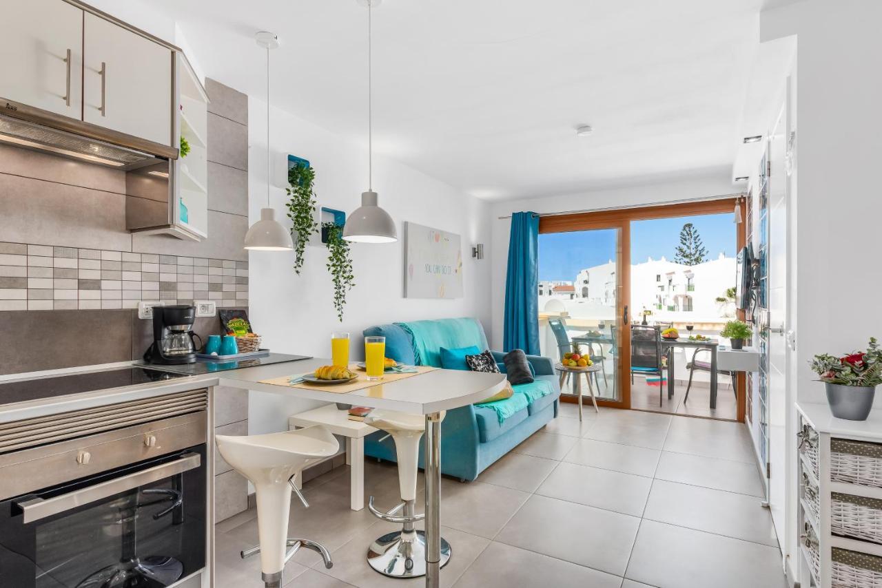 Apartamento B16 Windsor Park, Exclusive Sea View, Heated Pool *