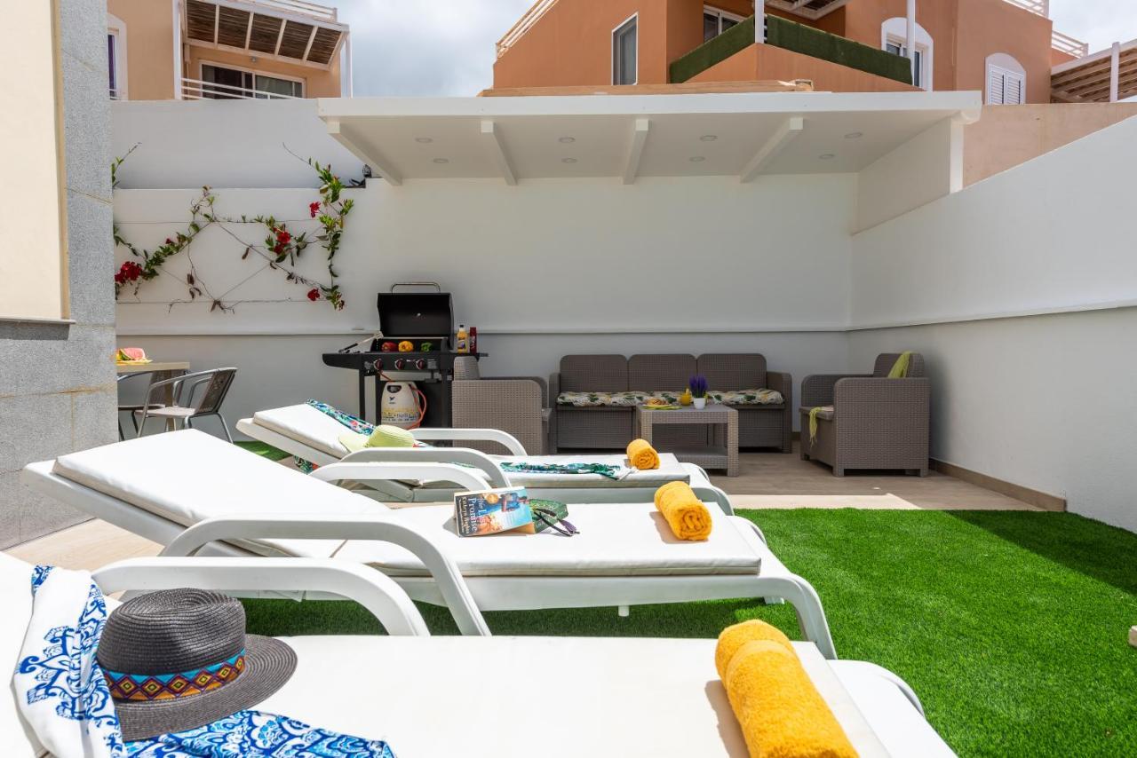 Villa Luxury Holiday Heated Pool