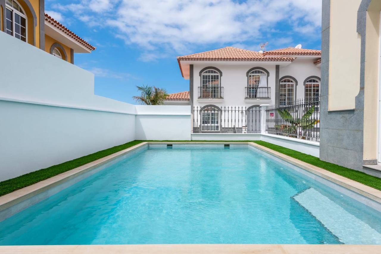 Luxury Holiday Heated Pool Villa *