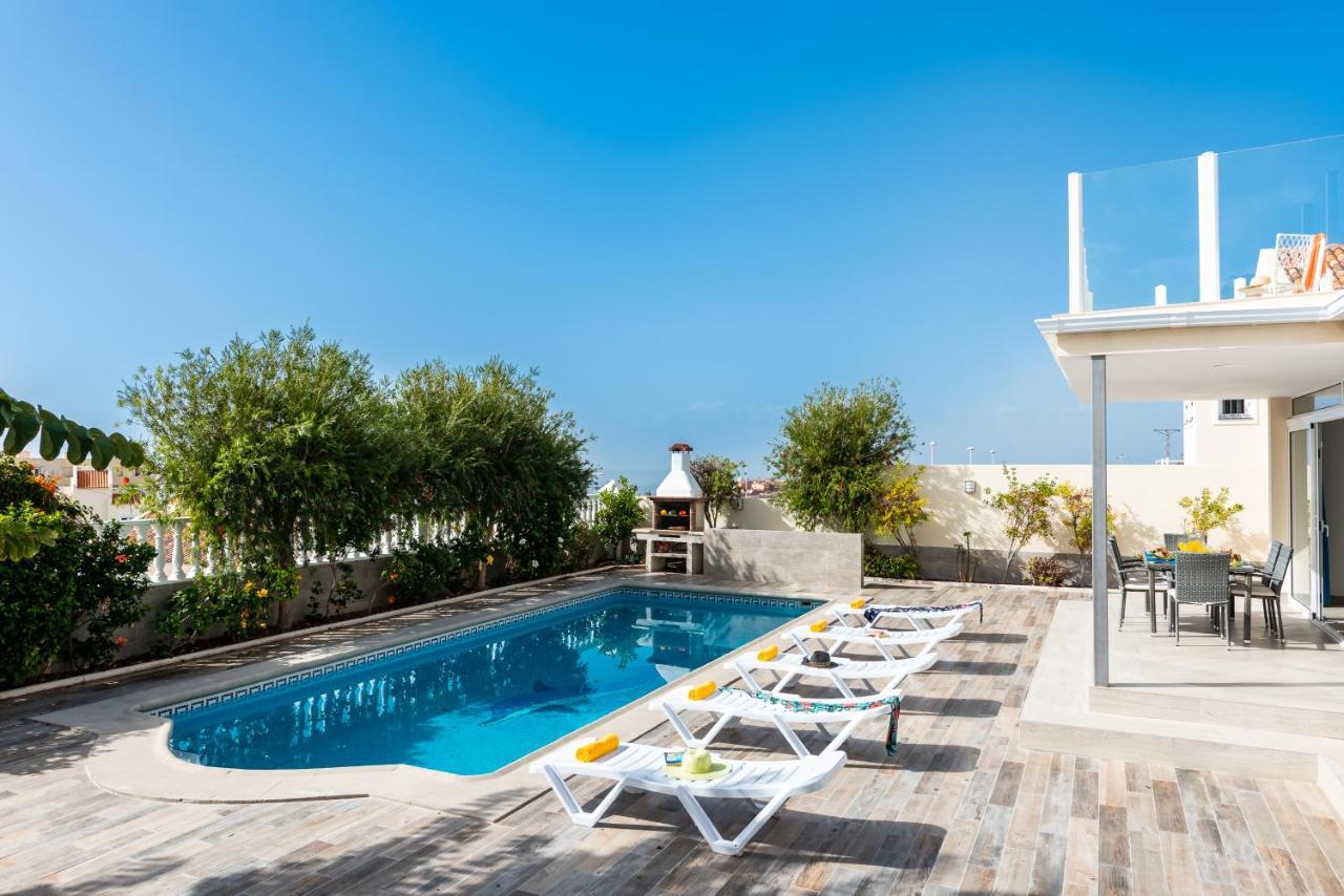Amazing Medina, Bbq, Heated Pool! Villa *