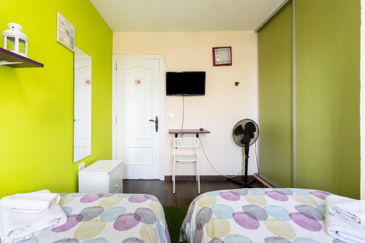 Blanca Tenerife - Private - Terrace And Bbq, 5 Minutes From The And Airport *