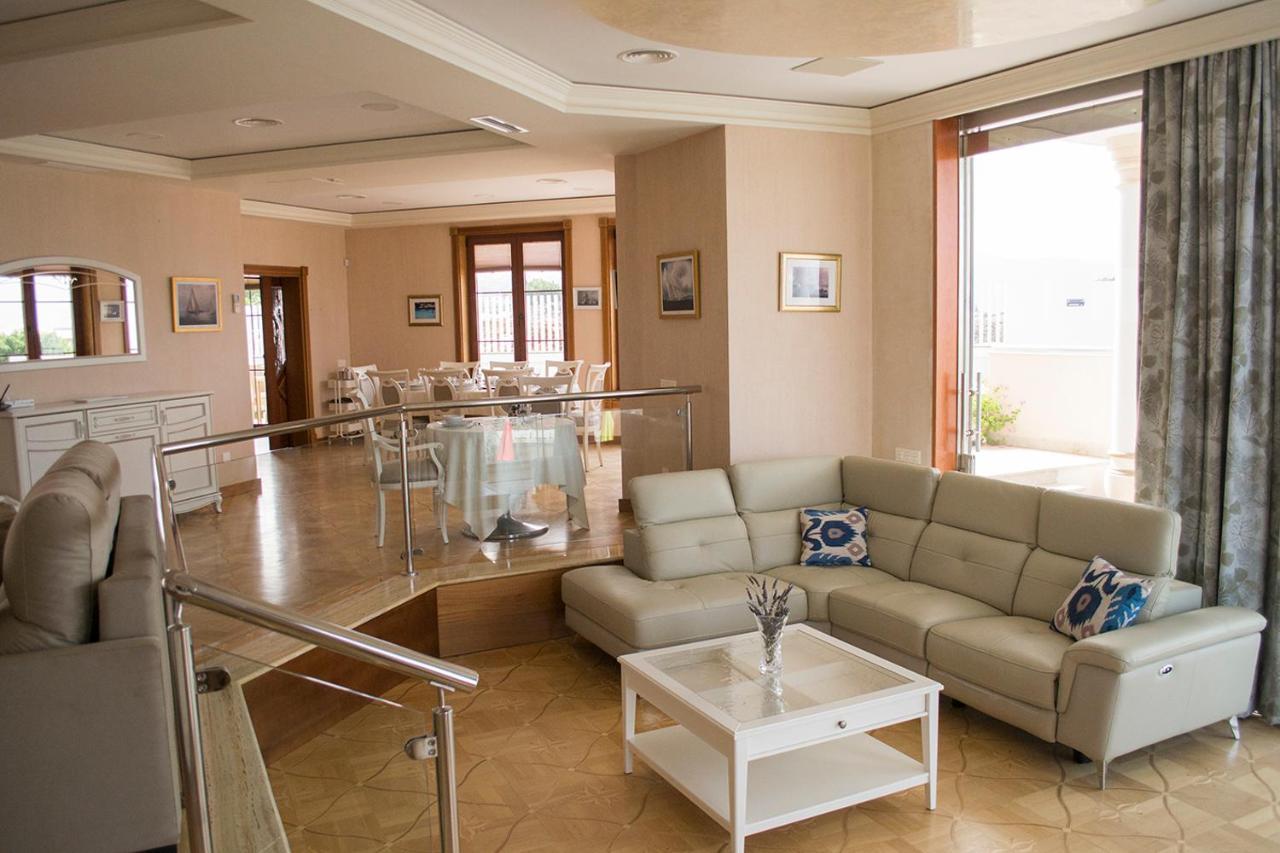 Villa Nautilus Luxury Holiday
