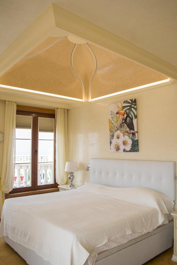Nautilus Luxury Holiday Villa