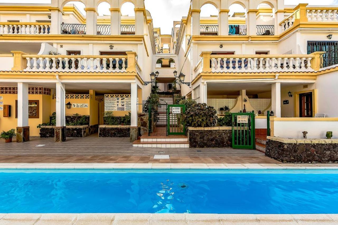 Apartamento B16 Windsor Park, Exclusive Sea View, Heated Pool *