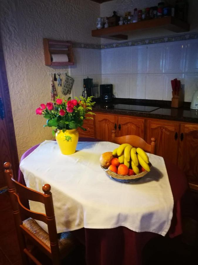 Charming House In With Shared Pool Hébergement de vacances