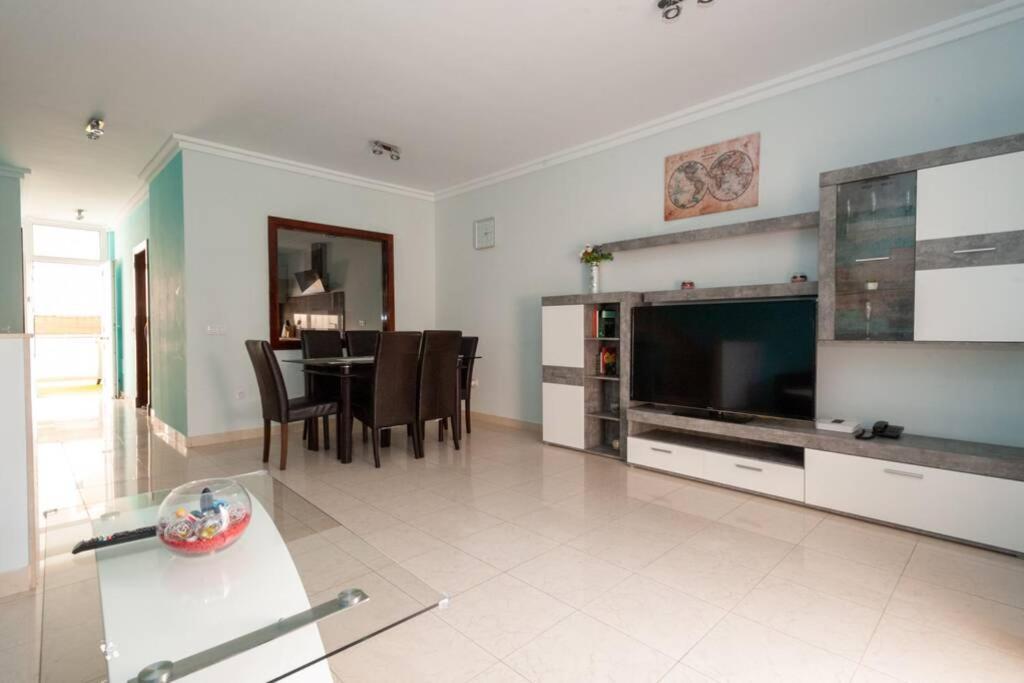 Сasa de vacaciones Los Corales, Los Cristianos Townhouse Arona (Tenerife)
