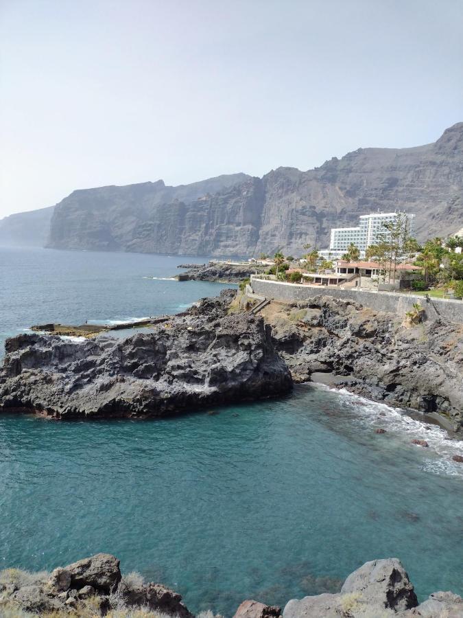 Balcon Los Gigantes Tenerife Puerto de Santiago (Tenerife)