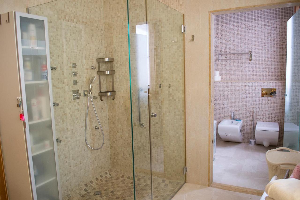 Nautilus Luxury Holiday Villa